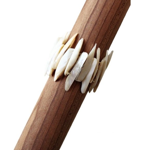 "Shark Bite" Stretch Bracelet XS-S Mother of Pearl Abalone Shell Natural White - Picture 6 of 6